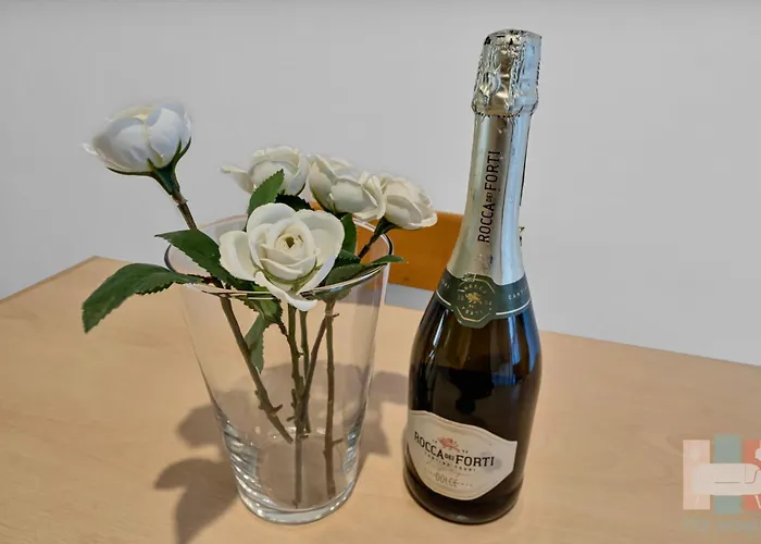 Mar19 Ampio E Luminoso A Comfort E Metro A Due Passi