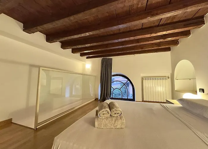 Loft - Pagano - *