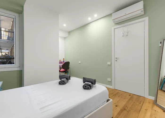 Historic Center - Renovated Designer - Wi-fi * Milano