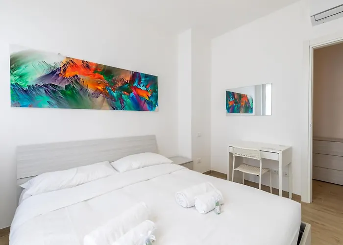 Daire Excl 2bdr Vicino Fondazione Prada & Porta Romana *