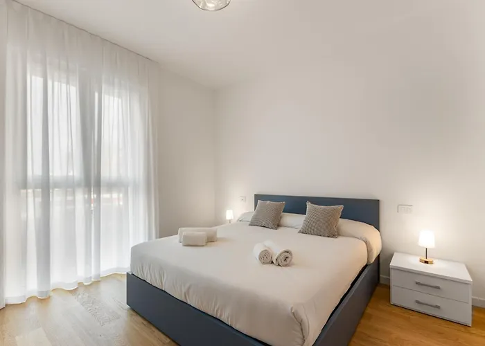 Bilocale Con Terrazzo Vicino M1 - San Siro *