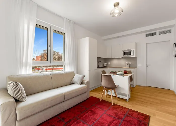 Bilocale Con Terrazzo Vicino M1 - San Siro * Milán