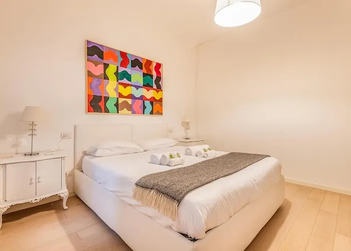 아파트 Fara- Train Station 5'-linate Airport 14' *