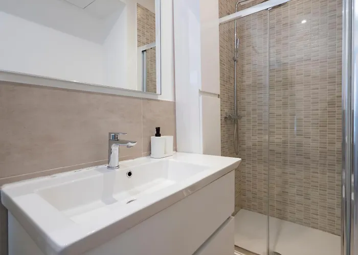 I Host - Nazario Sauro 14