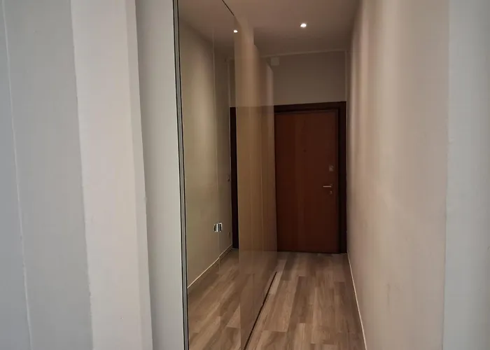 Stylish Renovated Flat In The Heart Of Tortona Design District شقة ميلان