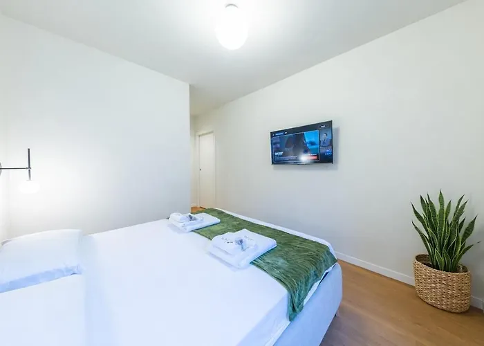 Centre Luxury, 2bdr, Sleeps 5 Lägenhet *