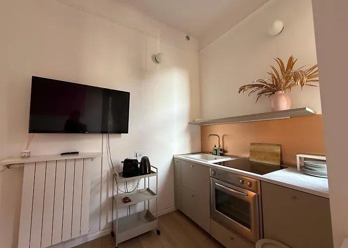 Callmehome - Navigli - Authentic Milanese Appartement *