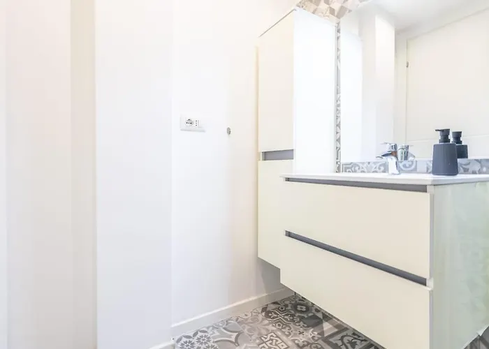 アパート Bright And Elegant With Wifi