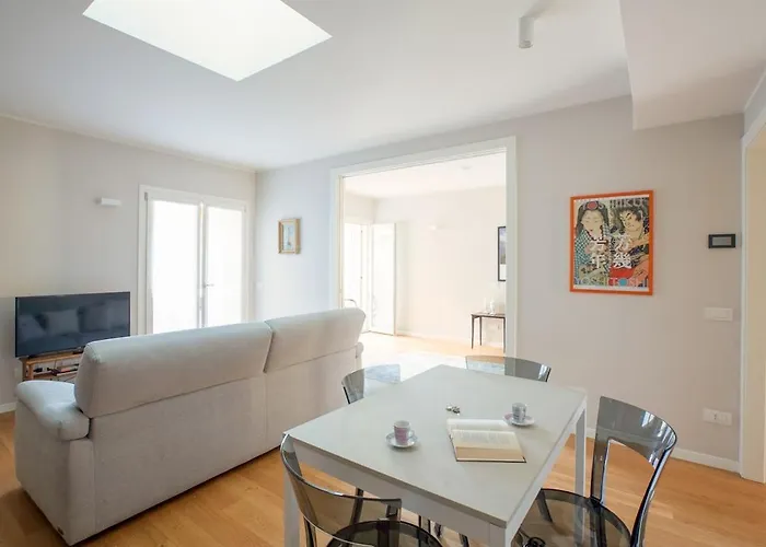 Hacca Collection - Luxury Porta Volta-brera 2br With Terrace *