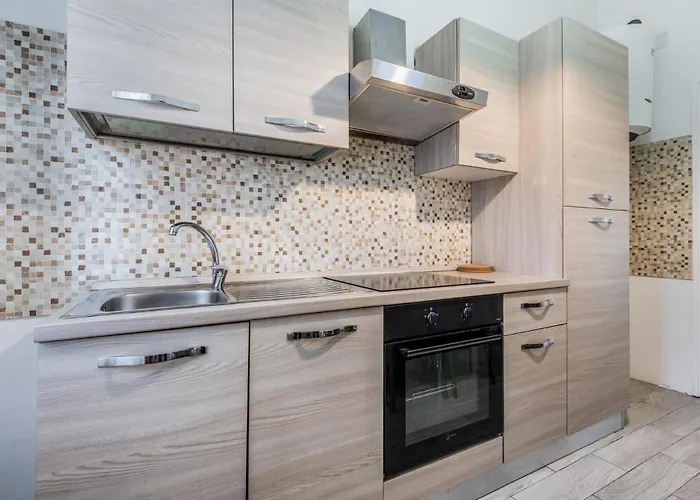 4 Pax Wi-fi Bisceglie Via Zurigo Milan