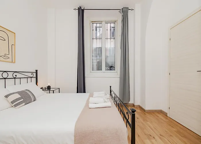 아파트 Palazzi - Silenzioso In Porta Venezia