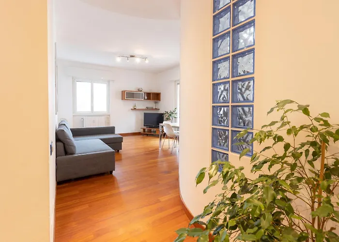 Comfort House 7 Pax - Near Apartament Mediolan