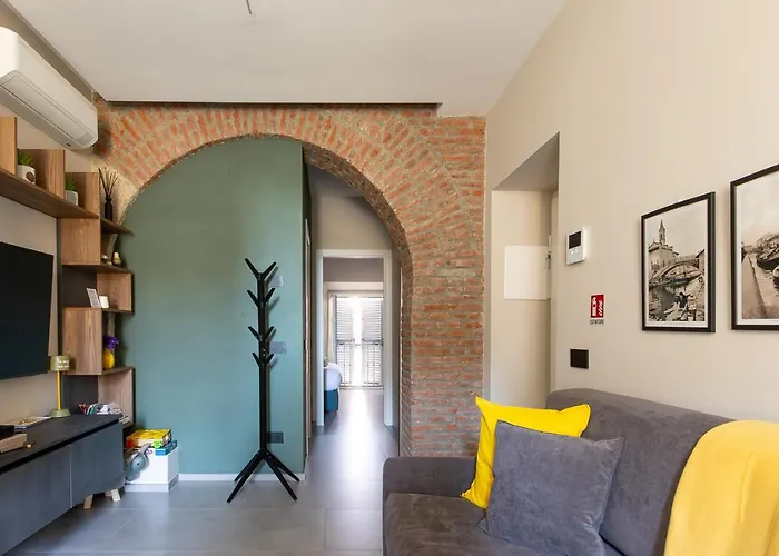 La Finestra Sul Naviglio Grande Mailand