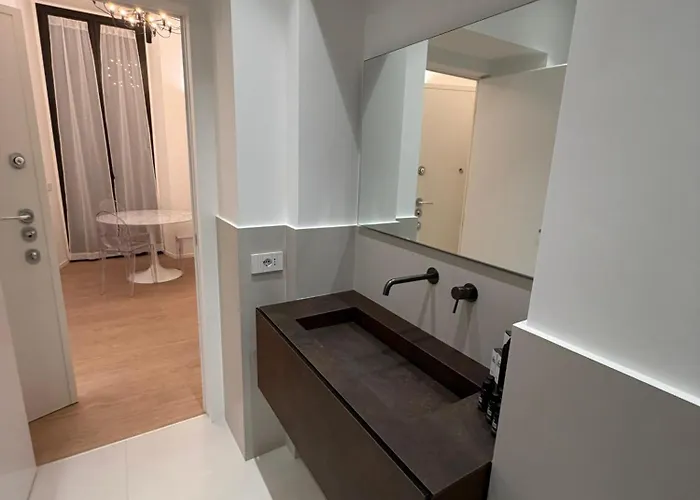 Lägenhet Maisons Via Dei Piatti - Mono Milano