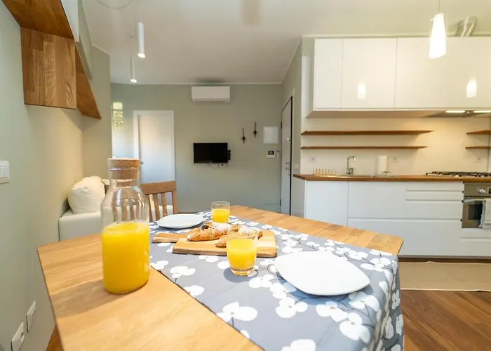 Cozy With Ac & Wifi Lägenhet Milano