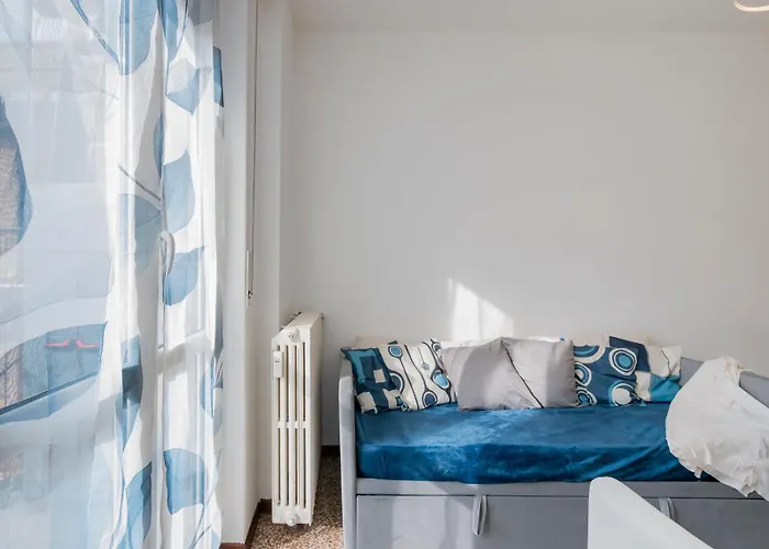 Homelovers Bright&white House Navigli District