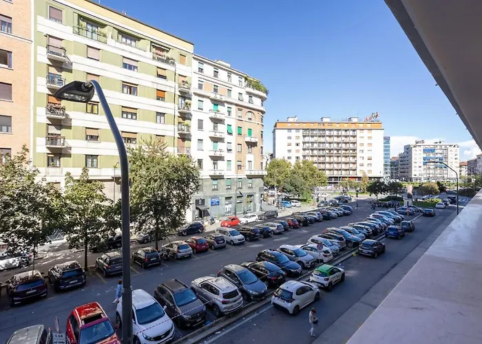 Centrale-duomo 10min - Spacious App - Sleeps 4 Apartman *