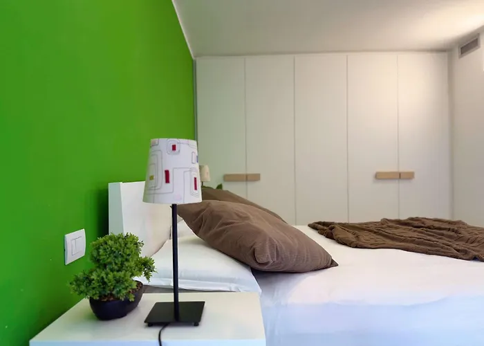 Homeby - Loft Pitteri Милан