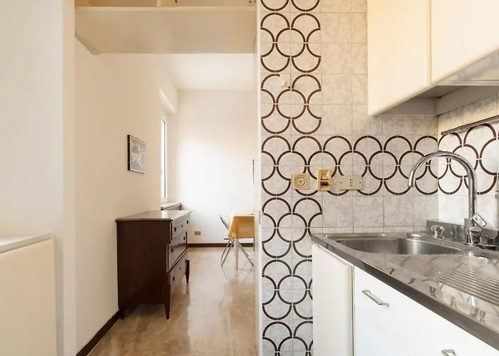 Guesthost - Mm4 Tricolore Cozy X4 Milan