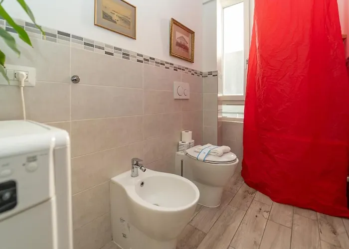 Large Modern With Wifi And Ac