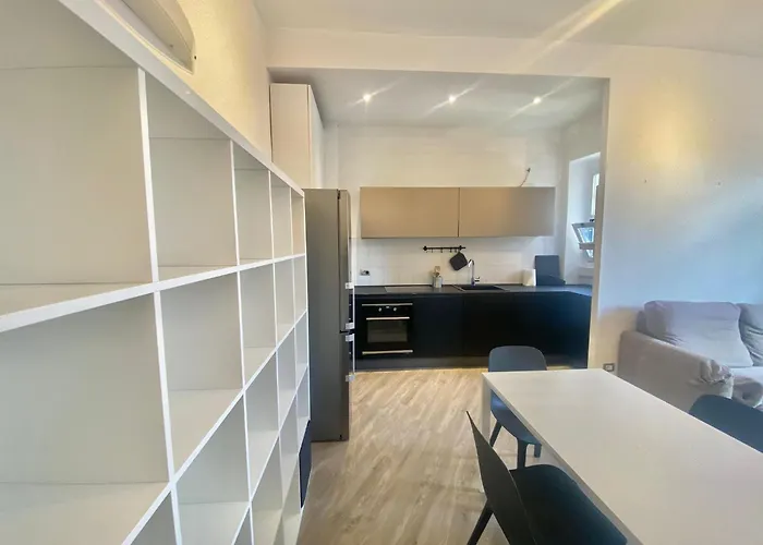 Palma Home, Elegante E Spaziosa Nel Cuore Della Citta Di Milano, Con Metropolitana M1 Gambara Apartmán *
