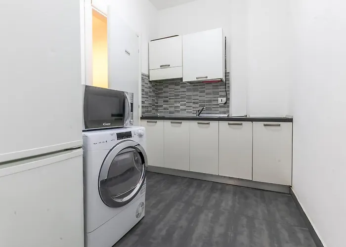 Friends & Family House