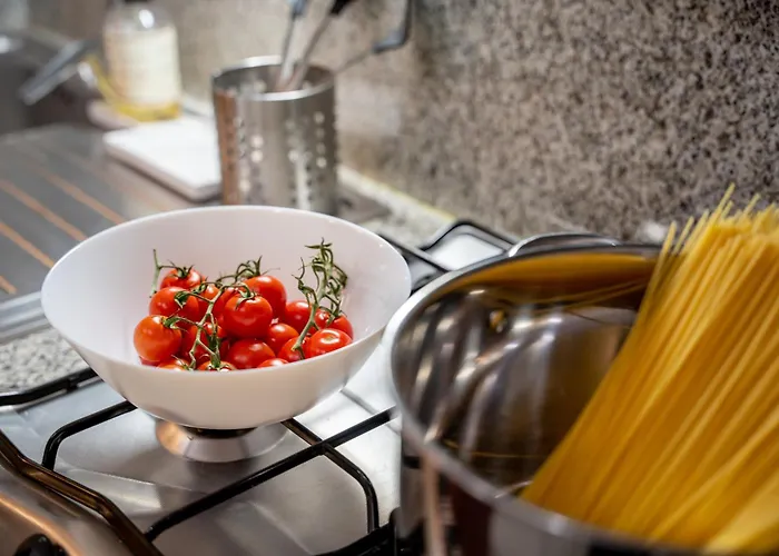 Duomo-bocconi-navigli Area, Elegant & Peaceful Retreat Appartement Milaan