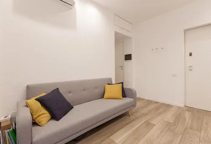 Apartamento Montenero 73 - Free Wifi - Duomo & 5 Giornate
