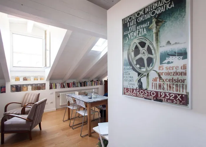 Charming Loft On The Navigli *