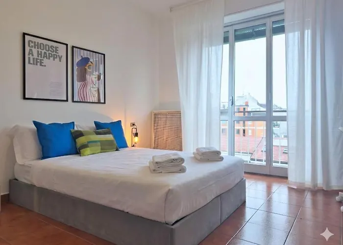 Homeby - Il Terzetto