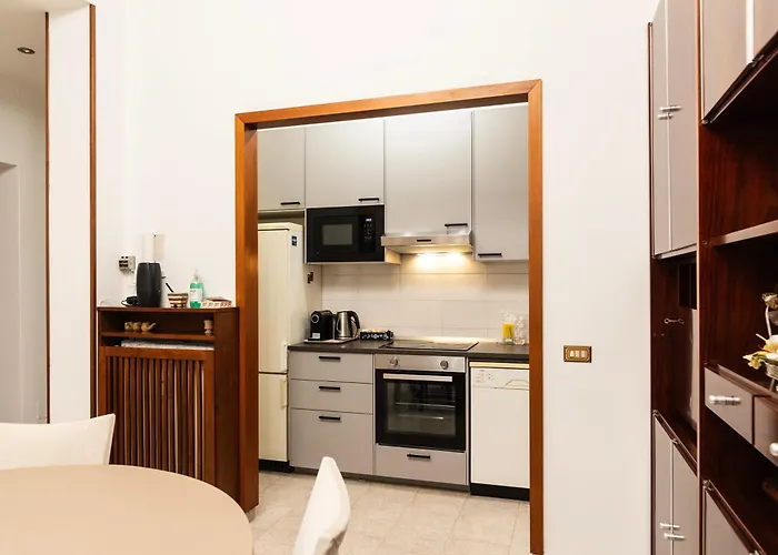 Youhosty - Palestrina 16 Big Милан