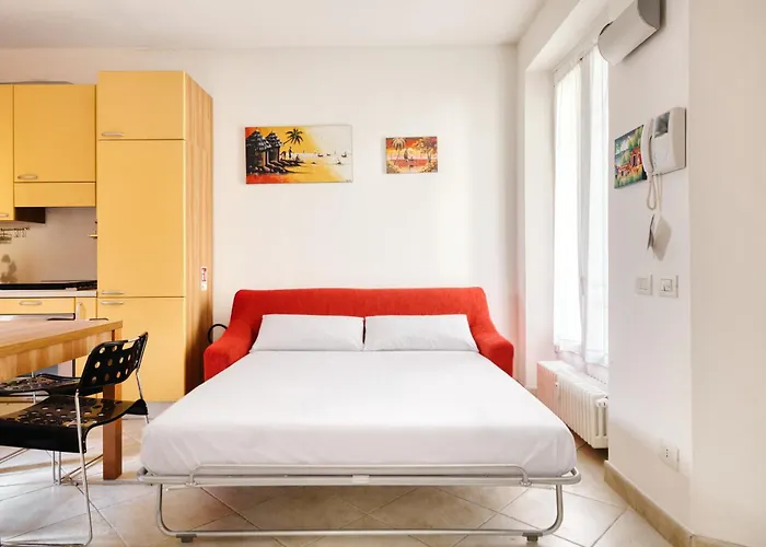 Hostmate - - Plinio - Citta Studi * Милан