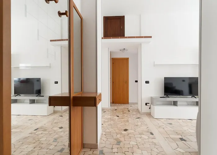 Guesthost - Cozy Varesina Area דירה