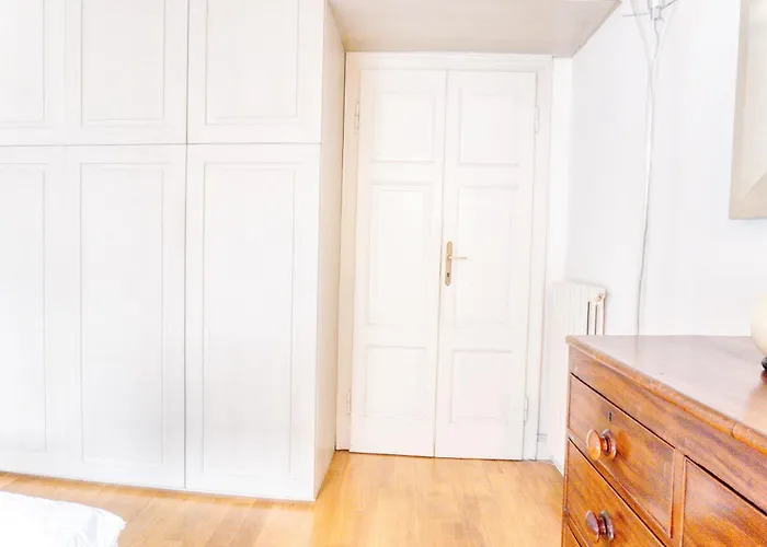 Duomo Charming Maison With Private Terrace - A Unique Milanese Experience