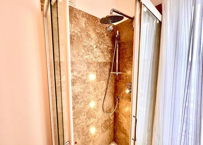 Residenza Meneghina Appartement *