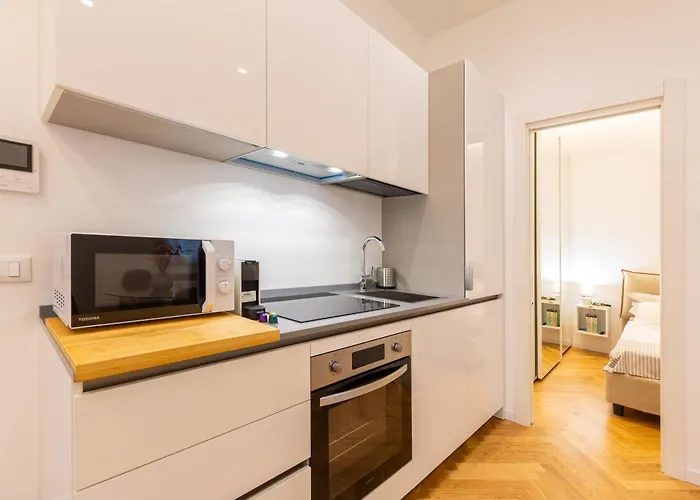 I-host Elegant Flat Near Bocconi & Center Lejlighed *