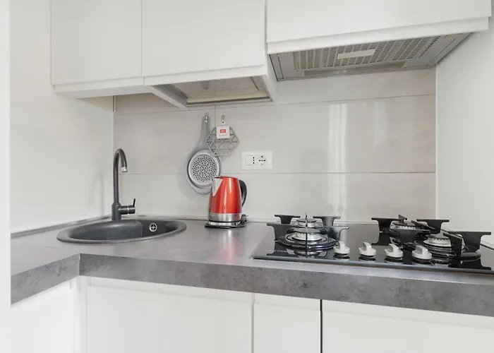 Guesthost - Comfy Ghisolfa Lägenhet Milano