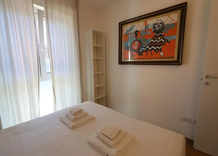 Apartment Happy
