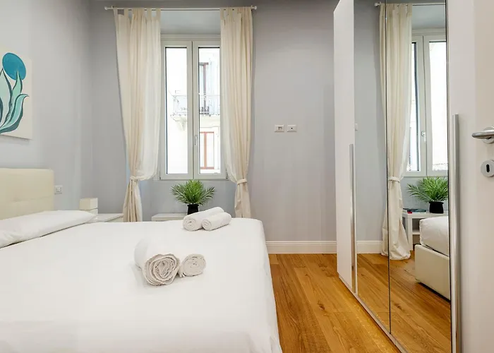 Apartament Plinio 33