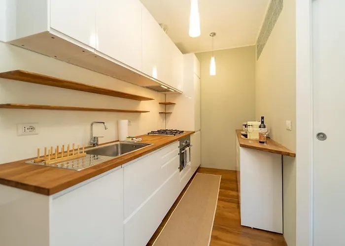 Lägenhet Cozy With Ac & Wifi Milano