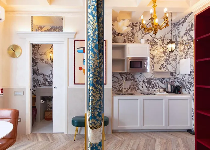 Napoleon - Station * Milaan