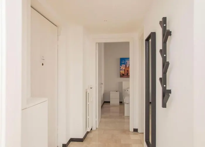 Stayeasy Santasofia8-m - Duomo 1br Cozy Flat Daire