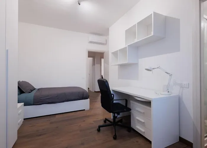 Cinzia's House - 5 Minutes From The Metro Apartmán *