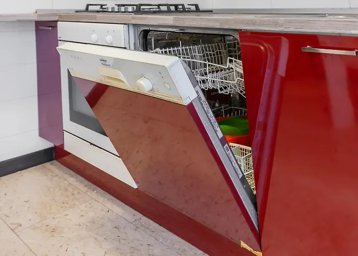 Appartamento New Near Station 3 Bedroom Milano