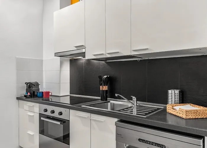 Metro Duomo - Station - Loft Ac And Wifi Апартаменты Милан