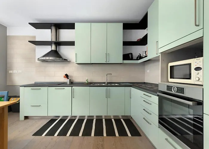 Relaxing Light Space I Santa Giulia I Metro M3 Милан