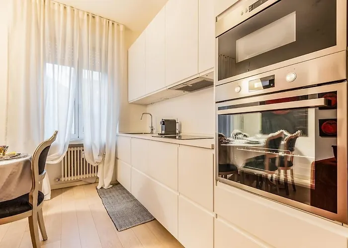 아파트 Fara- Train Station 5'-linate Airport 14'