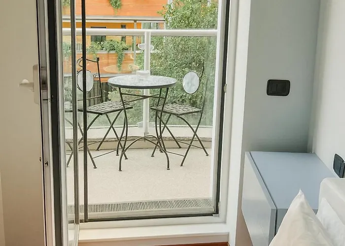 The Boutique - Duomo & Bocconi - With Terrace - Center Apartmán Milán