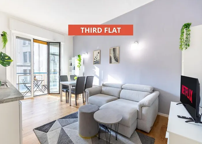 Duomo 8 Min Walk - 3 Indipendent Flats