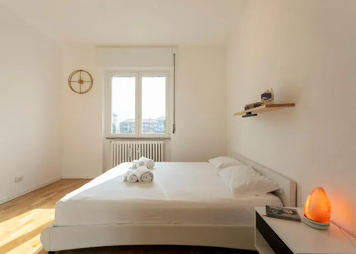 Tanaro Quiet One Bedroom By Halldis Lägenhet Milano